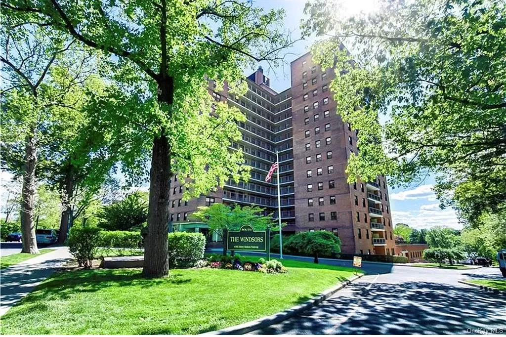 Apartment for Sale in Van Cortlandt Park, Bronx NY