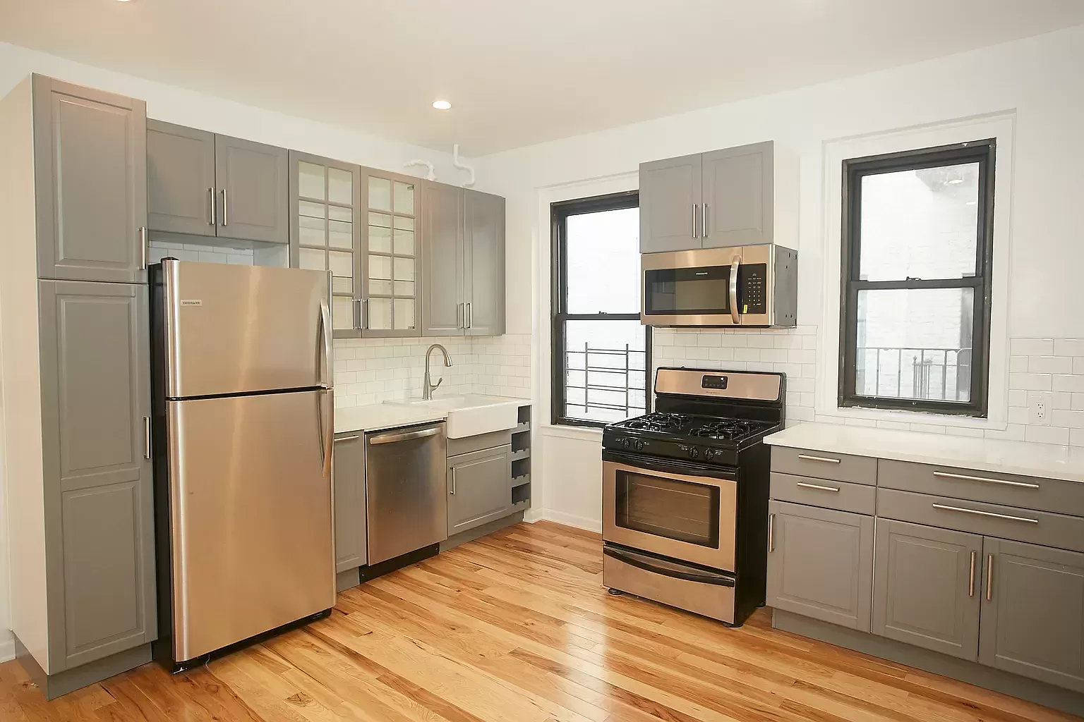 House for Sale in Ditmars-Steinway, NY Queens