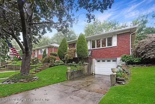 House for Sale in Old Town, Staten Island NY