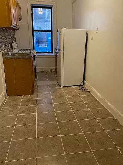 Property for Rent in Sunnyside, Staten Island NY