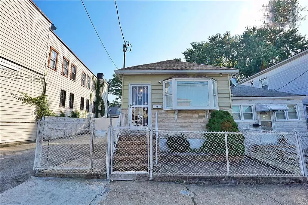 House for Sale in South Beach, Staten Island New York