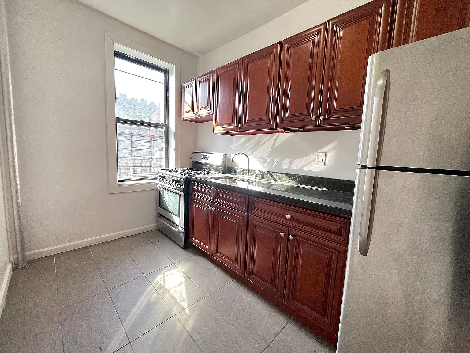 Apartment for Rent in SunnySide Queens NY