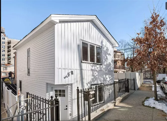 House for Sale in Sheepshead-Bay Brooklyn, NY