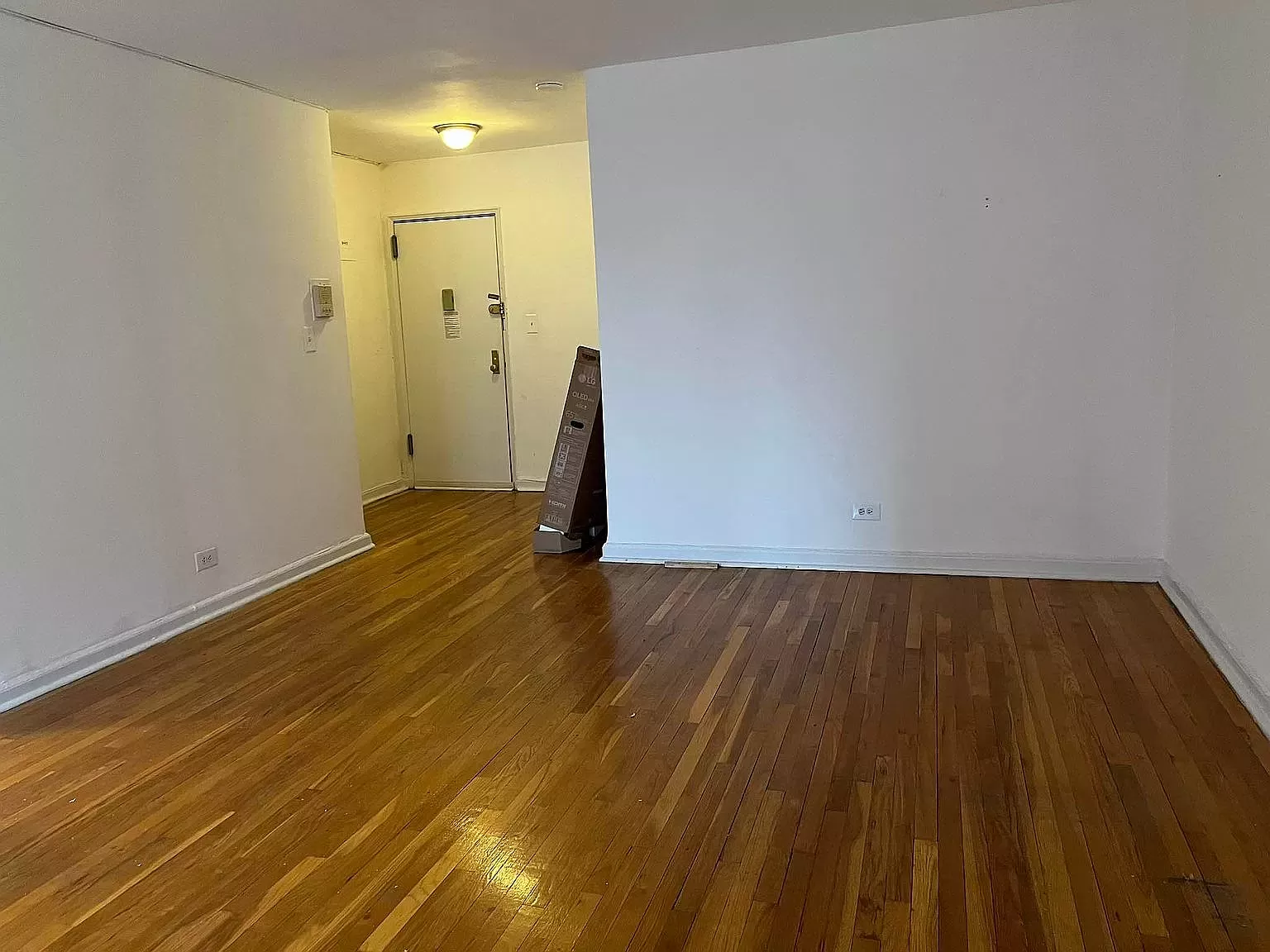 Apartment for Rent in Manhattan Inwood, New York