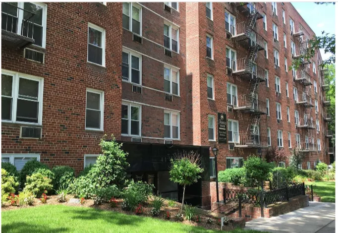 Apartment for Rent in Queens Douglaston, NY
