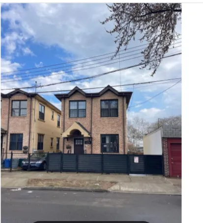 House for Sale in Queens South Ozone Park, NY