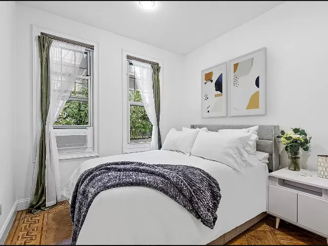 House for Sale in Manhattan Union Square, NY